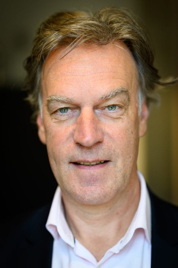 ProQares-Full-Res-230-Kees-570x856-1